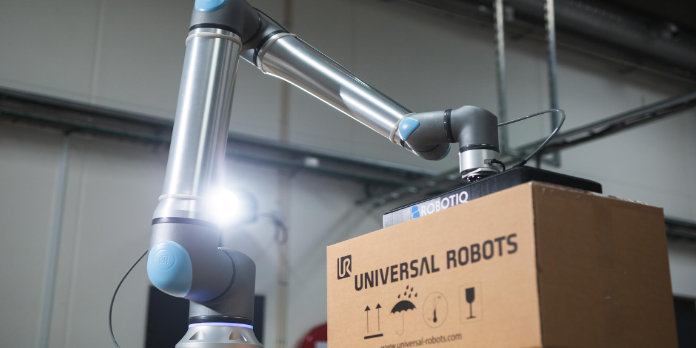 Universal Robots cobot