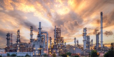 Nederlandse Emissieautoriteit Groot onderhoud Petrochemische industrie Nederlandse raffinaderijen Oliemarkt Vattenfall-centrales